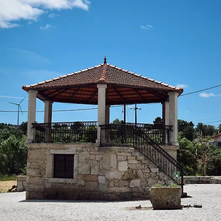 Casas Ti Flores Sabugal