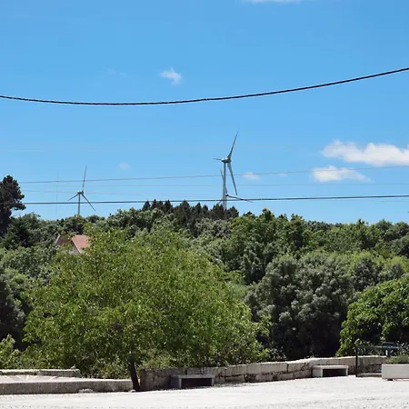 Casas Ti Flores * Sabugal